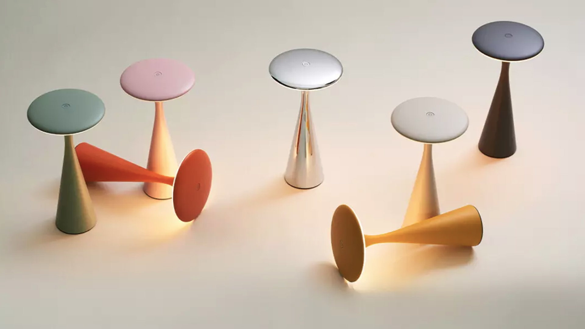 Ufo chrome portable lamp design by Llahona Design Studio